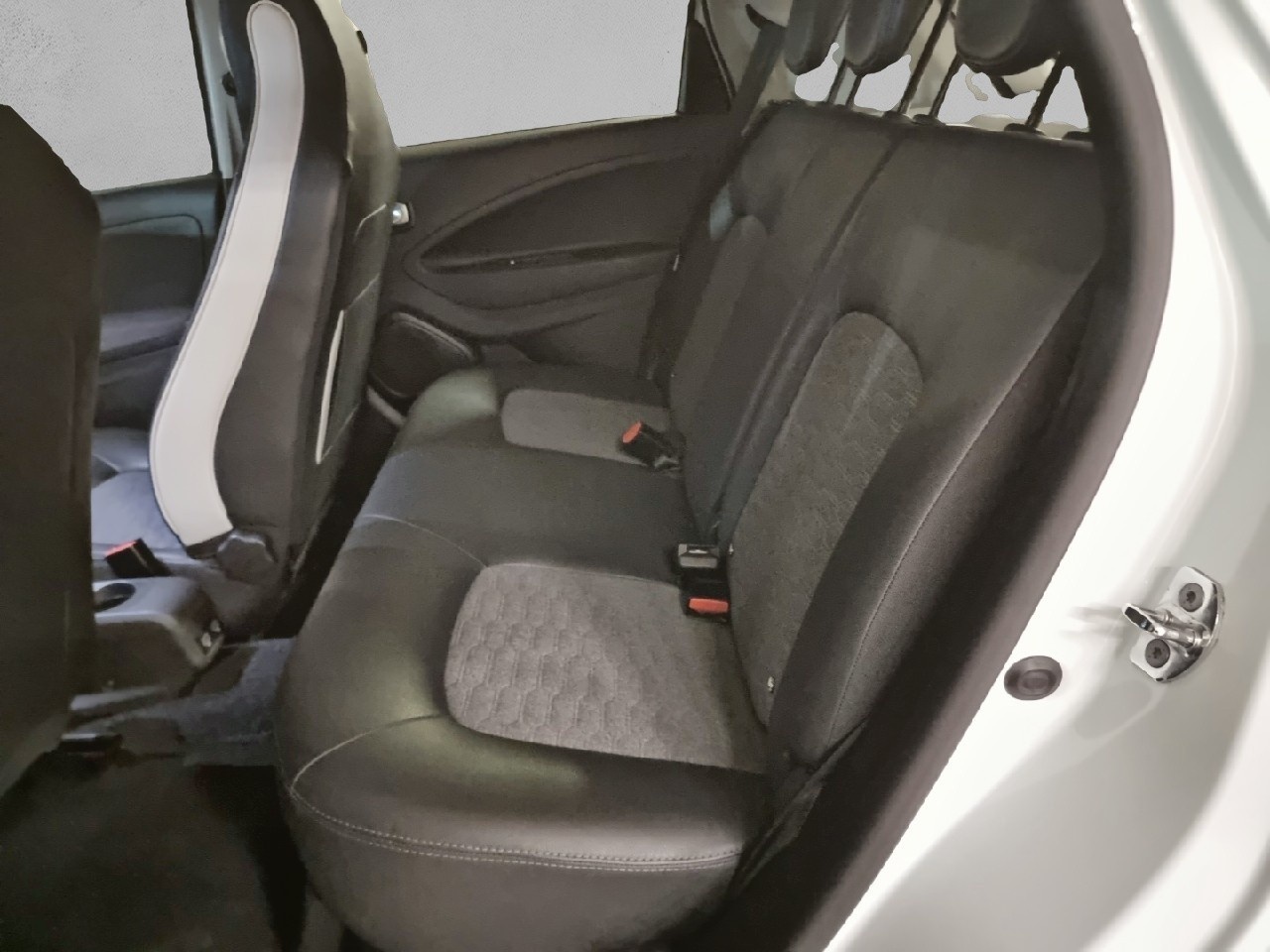 Renault Zoe Zen 100 kW R135 Bateria 50kWh 99 kW (135 CV) - 9