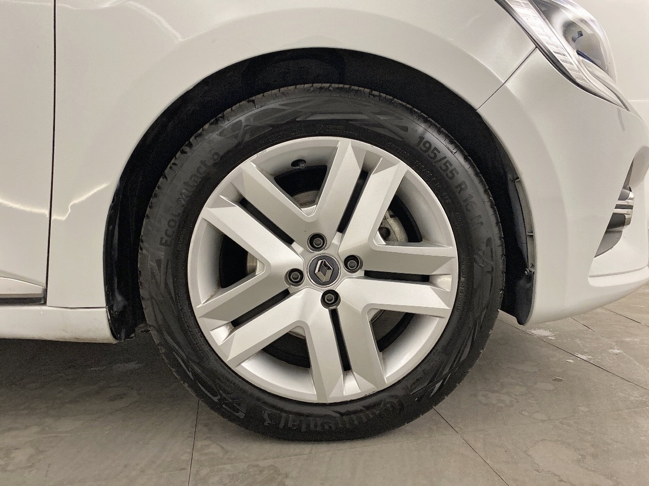 Renault Clio Intens E-Tech Híbrido 103 kW (140 CV) - 4