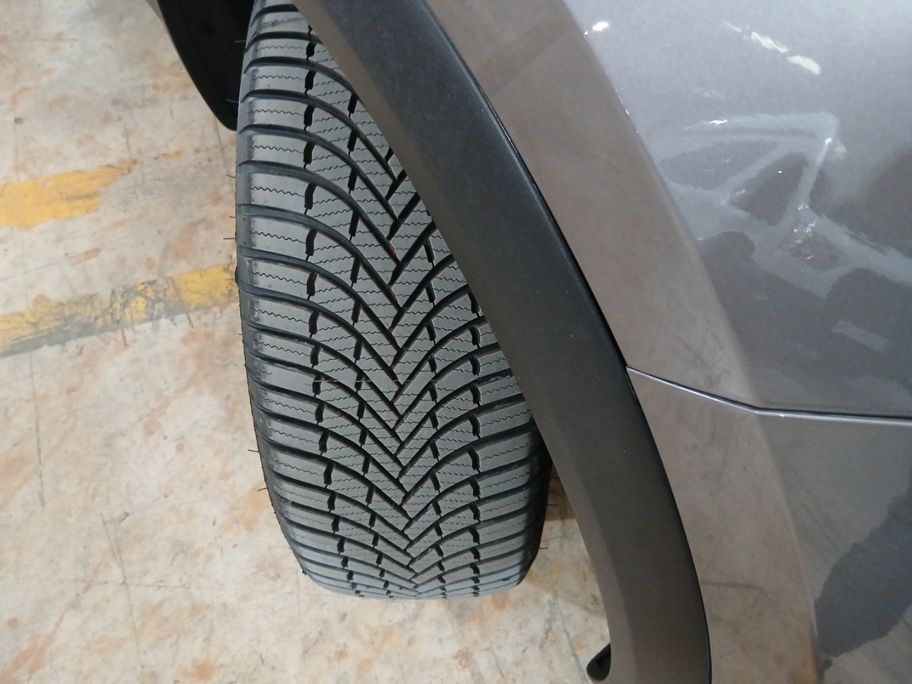 Renault Captur Zen E-TECH Híbrido enchufable 118 kW (160 CV) - 11