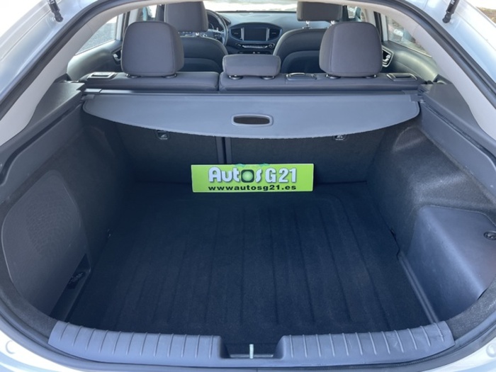 HyundaiIoniq 1.6 GDI HEV Klass Nav DCT 104 kW (141 CV) Vehículo usado en Barcelona - 11 HyundaiIoniq 1.6 GDI HEV Klass Nav DCT 104 kW (141 CV) Vehículo usado en Barcelona - 11