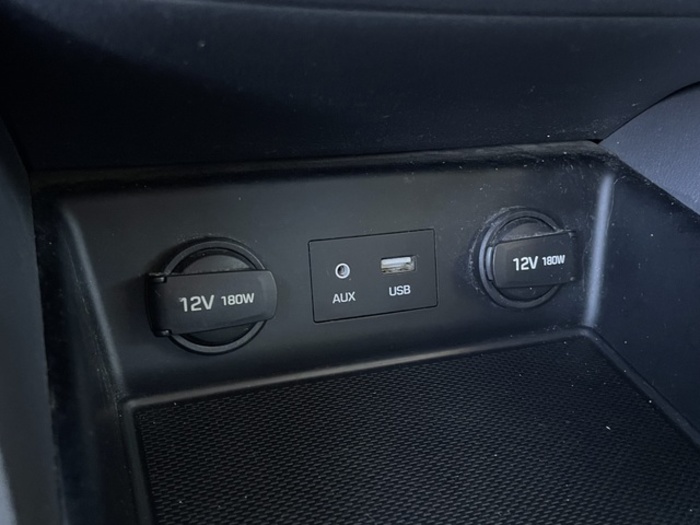 HyundaiIoniq 1.6 GDI HEV Klass Nav DCT 104 kW (141 CV) Vehículo usado en Barcelona - 19 HyundaiIoniq 1.6 GDI HEV Klass Nav DCT 104 kW (141 CV) Vehículo usado en Barcelona - 19