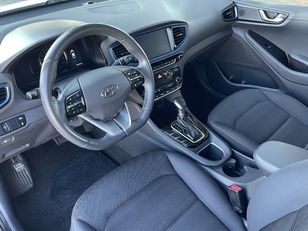 Hyundai Ioniq 1.6 GDI HEV Klass Nav DCT 	104 kW (141 CV)
