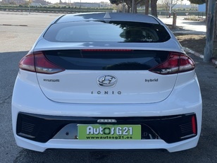 Hyundai Ioniq 1.6 GDI HEV Klass Nav DCT 	104 kW (141 CV)