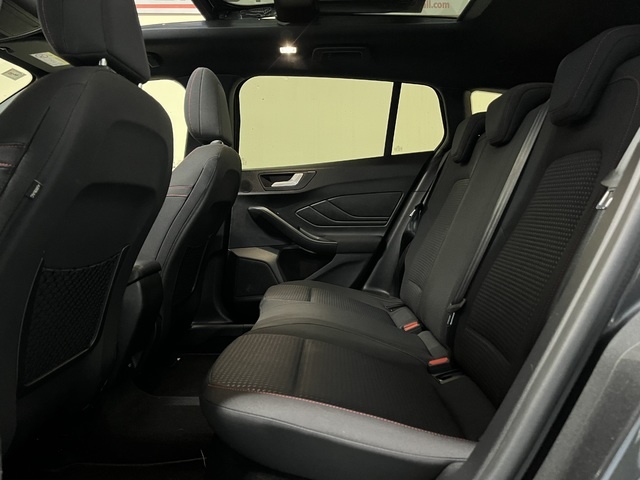 FordFocus SportBreak 1.5 Ecoboost ST-Line 110 kW (150 CV) Vehículo usado en Barcelona - 11