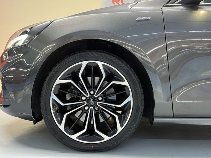 FordFocus SportBreak 1.5 Ecoboost ST-Line 110 kW (150 CV) Vehículo usado en Barcelona - 37 FordFocus SportBreak 1.5 Ecoboost ST-Line 110 kW (150 CV) Vehículo usado en Barcelona - 37