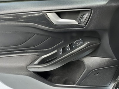 Ford Focus SportBreak 1.5 Ecoboost ST-Line 110 kW (150 CV) Ford Focus SportBreak 1.5 Ecoboost ST-Line 110 kW (150 CV)