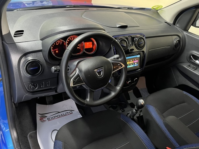 DaciaLodgy SL Aniversario Blue dCi 7 Plazas 85 kW (115 CV) Vehículo usado en Barcelona - 10 DaciaLodgy SL Aniversario Blue dCi 7 Plazas 85 kW (115 CV) Vehículo usado en Barcelona - 10