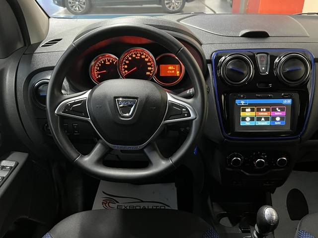 DaciaLodgy SL Aniversario Blue dCi 7 Plazas 85 kW (115 CV)  Vehículo usado en Barcelona - 14