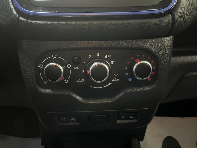 DaciaLodgy SL Aniversario Blue dCi 7 Plazas 85 kW (115 CV)  Vehículo usado en Barcelona - 27