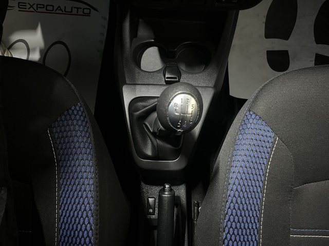 DaciaLodgy SL Aniversario Blue dCi 7 Plazas 85 kW (115 CV)  Vehículo usado en Barcelona - 28