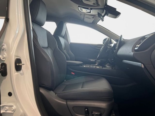 Lexus NX 450h+ Premium+ 4WD 225 kW (306 CV) Vehículo usado en Madrid - 7