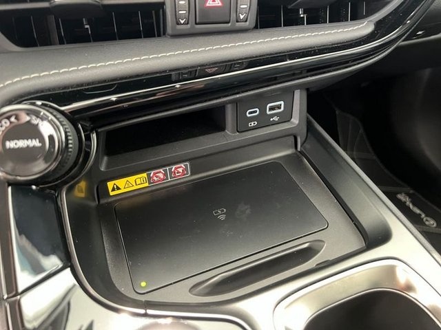 Lexus NX 450h+ Premium+ 4WD 225 kW (306 CV) Vehículo usado en Madrid - 20