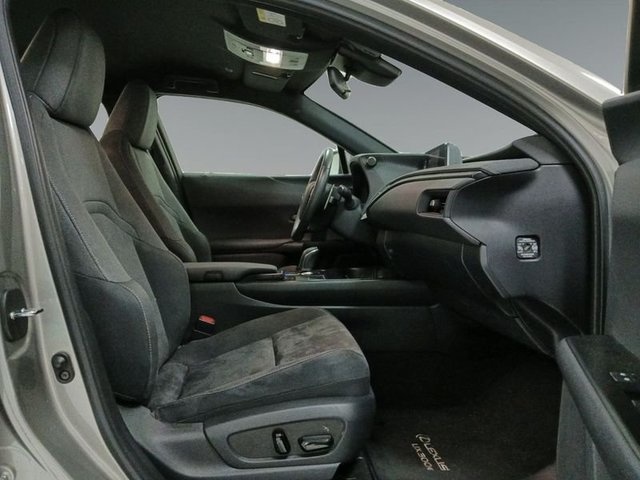 Lexus UX 300e Business 150 kW (204 CV) Vehículo usado en Madrid - 8