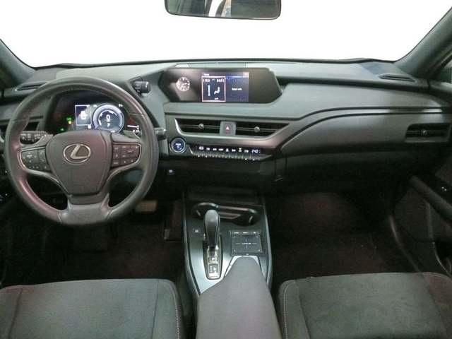 Lexus UX 300e Business 150 kW (204 CV) Vehículo usado en Madrid - 11