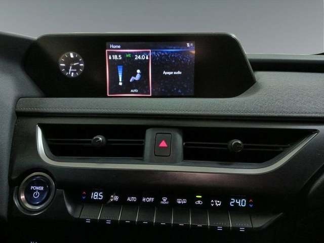 Lexus UX 300e Business 150 kW (204 CV) Vehículo usado en Madrid - 15