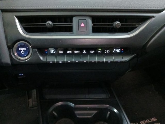 Lexus UX 300e Business 150 kW (204 CV) Vehículo usado en Madrid - 16 Lexus UX 300e Business 150 kW (204 CV) Vehículo usado en Madrid - 16