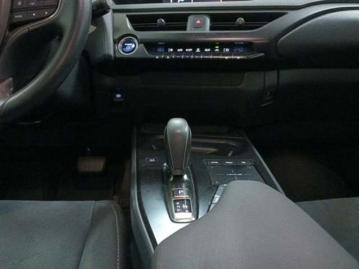 Lexus UX 300e Business 150 kW (204 CV) Vehículo usado en Madrid - 19 Lexus UX 300e Business 150 kW (204 CV) Vehículo usado en Madrid - 19