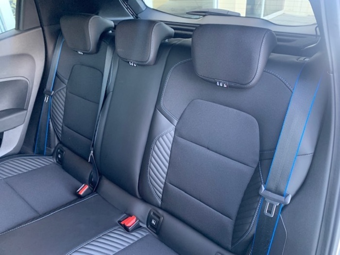 RenaultClio Esprit Alpine E-Tech 105 kW (143 CV) Vehículo usado en Barcelona - 8 RenaultClio Esprit Alpine E-Tech 105 kW (143 CV) Vehículo usado en Barcelona - 8