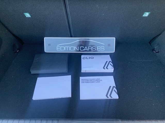 RenaultClio Esprit Alpine E-Tech 105 kW (143 CV) Vehículo usado en Barcelona - 18