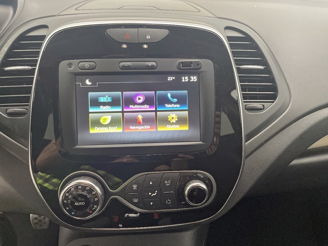 Renault Captur Zen TCe 96 kW (130 CV) GPF - 6