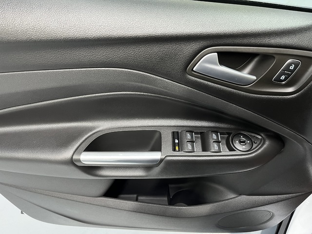 FordKuga 1.5 EcoBoost Trend 4x2 88 kW (120 CV) Vehículo usado en Barcelona - 15