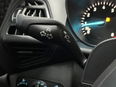 Ford Kuga 1.5 EcoBoost Trend 4x2 88 kW (120 CV) Ford Kuga 1.5 EcoBoost Trend 4x2 88 kW (120 CV)