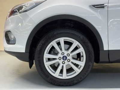 Ford Kuga 1.5 EcoBoost Trend 4x2 88 kW (120 CV) Ford Kuga 1.5 EcoBoost Trend 4x2 88 kW (120 CV)