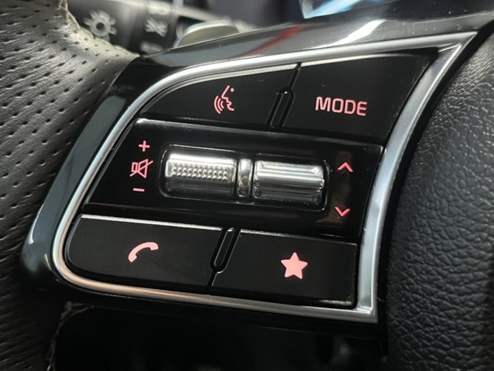 KiaXCeed 1.5 MHEV GT-line DCT 118 kW (160 CV) Vehículo usado en Barcelona - 17 KiaXCeed 1.5 MHEV GT-line DCT 118 kW (160 CV) Vehículo usado en Barcelona - 17