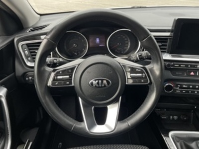 Kia Ceed 1.0 T-GDi Drive 88 kW (120 CV) Kia Ceed 1.0 T-GDi Drive 88 kW (120 CV)