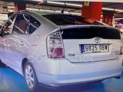 Toyota Prius 1.5 VVT-I HSD HYBRID SOL 82 kW (112 CV) Toyota Prius 1.5 VVT-I HSD HYBRID SOL 82 kW (112 CV)