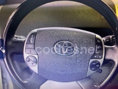 Toyota Prius 1.5 VVT-I HSD HYBRID SOL 82 kW (112 CV) Toyota Prius 1.5 VVT-I HSD HYBRID SOL 82 kW (112 CV)