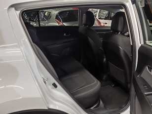 Kia Sportage 1.6 GDI Concept 4x2 99 kW (135 CV) Kia Sportage 1.6 GDI Concept 4x2 99 kW (135 CV)