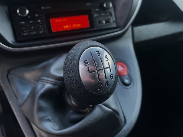 RenaultKangoo Combi S.L Limited M1-AF Energy TCE 85 kW (115 CV) Vehículo usado en Barcelona - 18