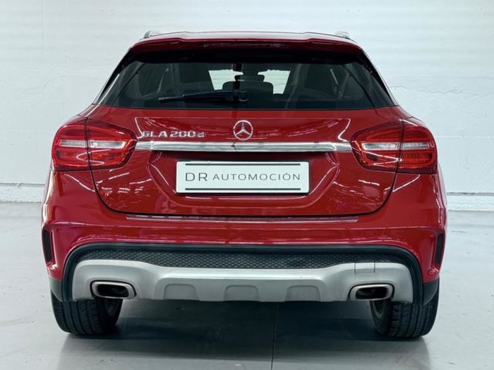 Mercedes-BenzGLA 200 d AMG Line 100 kW (136 CV) Vehículo usado en Barcelona - 5 Mercedes-BenzGLA 200 d AMG Line 100 kW (136 CV) Vehículo usado en Barcelona - 5