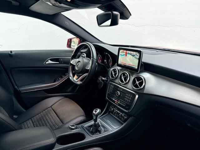 Mercedes-BenzGLA 200 d AMG Line 100 kW (136 CV) Vehículo usado en Barcelona - 10