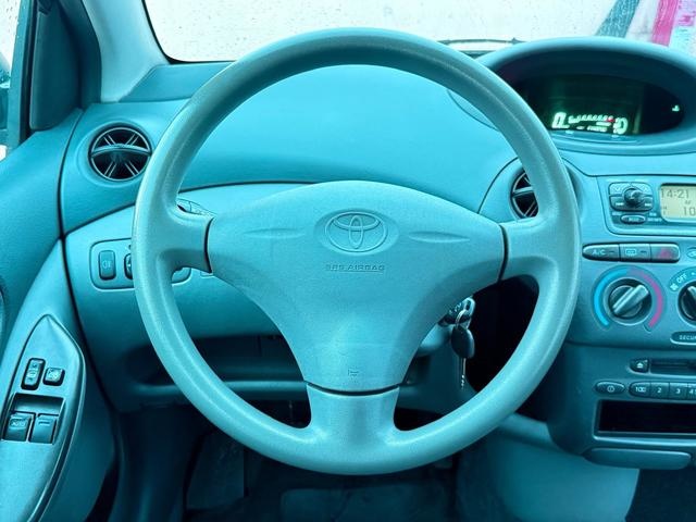 ToyotaYaris 1.0 Linea Luna 50 kW (68 CV) Vehículo usado en Barcelona - 4