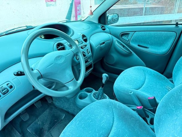 ToyotaYaris 1.0 Linea Luna 50 kW (68 CV) Vehículo usado en Barcelona - 11 ToyotaYaris 1.0 Linea Luna 50 kW (68 CV) Vehículo usado en Barcelona - 11