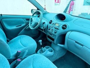 Toyota Yaris 1.0 Linea Luna 50 kW (68 CV)