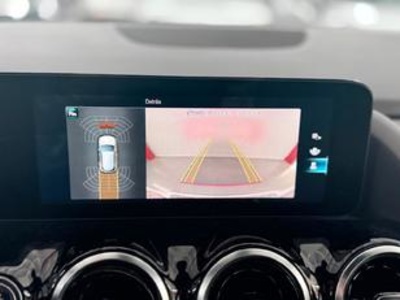 Mercedes-Benz GLA 200 D 110 kW (150 CV) Mercedes-Benz GLA 200 D 110 kW (150 CV)