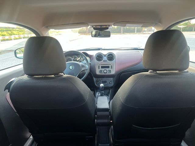 Alfa RomeoMito 1.4 TB Distinctive 114 kW (155 CV) Vehículo usado en Barcelona - 7