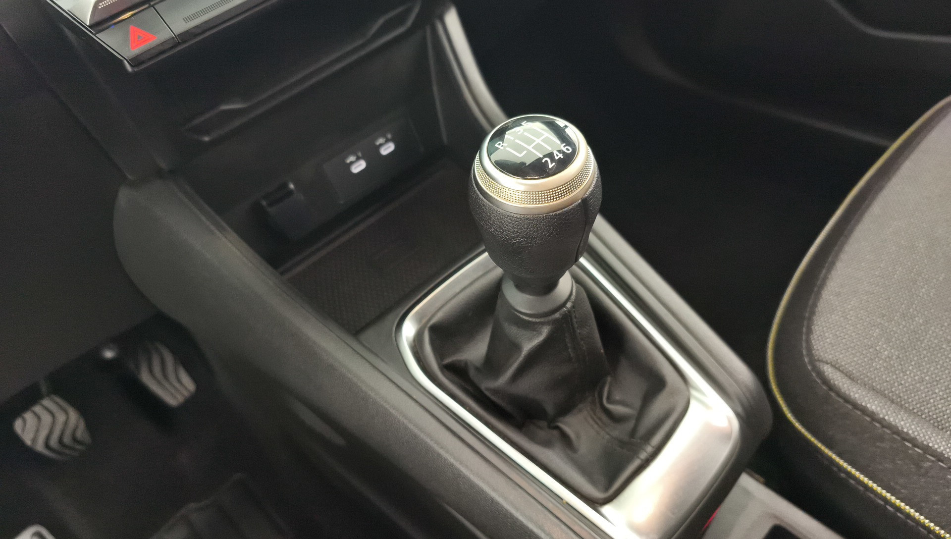 Renault Captur Techno Eco-G 74 kW (100 CV) - 24