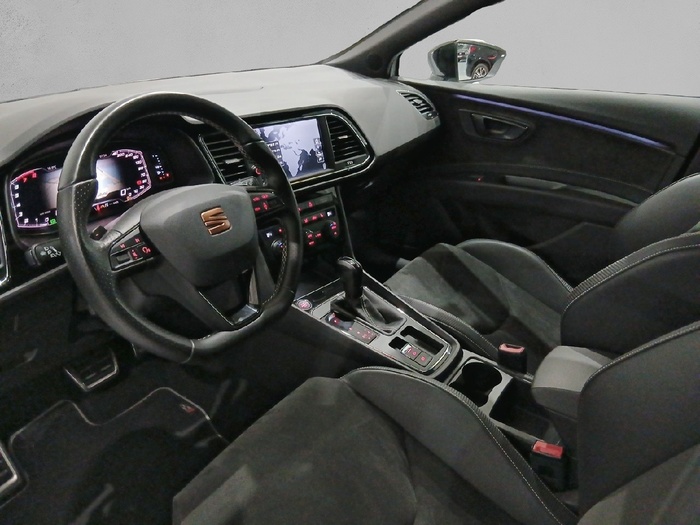 SEAT León 2.0 TFSI S&S Cupra DSG-7 213 kW (290 CV) - 4 SEAT León 2.0 TFSI S&S Cupra DSG-7 213 kW (290 CV) - 4