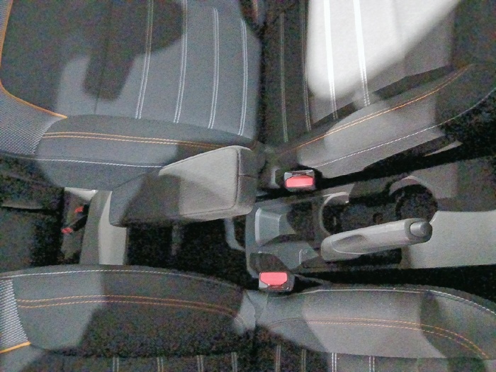 Dacia Sandero Stepway Comfort ECO-G 74 kW (101 CV) - 18 Dacia Sandero Stepway Comfort ECO-G 74 kW (101 CV) - 18