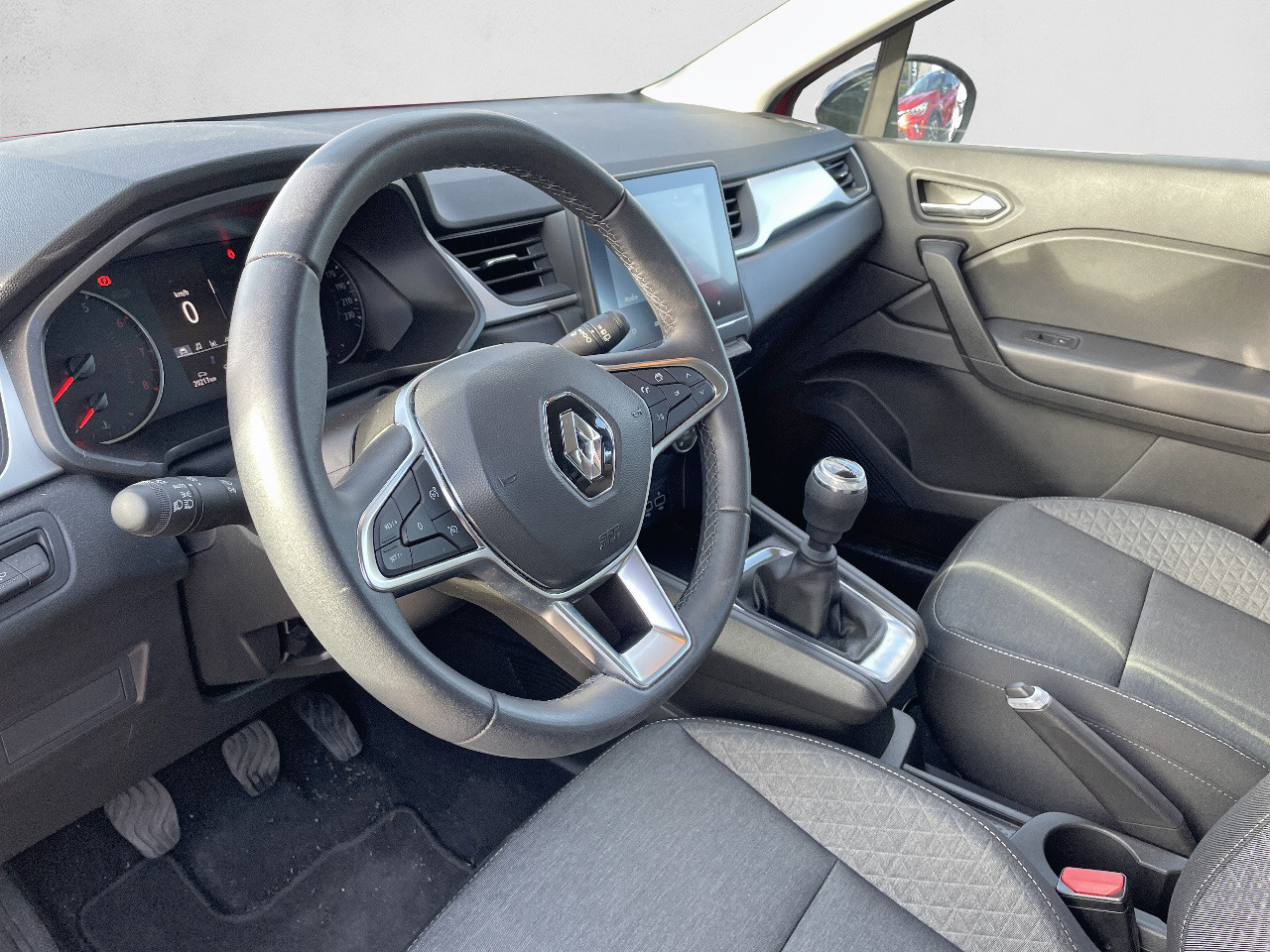 Renault Captur Equilibre TCe 66 kW (90 CV) - 8