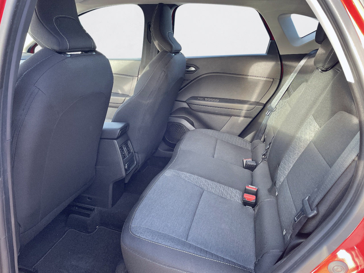 Renault Captur Equilibre TCe 66 kW (90 CV) - 13