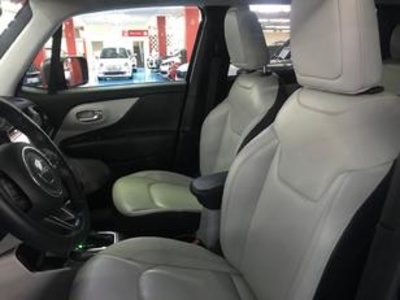 Jeep Renegade 1.3G Longitude 4x2 DDCT 110 kW (150 CV) Jeep Renegade 1.3G Longitude 4x2 DDCT 110 kW (150 CV)