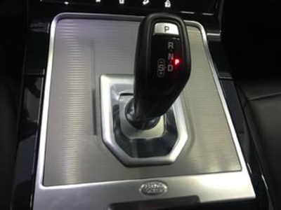 Land Rover Range Rover Evoque D150 MHEV SE 4WD Auto 110 kW (150 CV) Land Rover Range Rover Evoque D150 MHEV SE 4WD Auto 110 kW (150 CV)