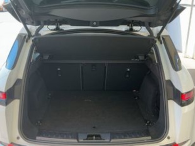 Land Rover Range Rover Evoque D150 MHEV SE 4WD Auto 110 kW (150 CV) Land Rover Range Rover Evoque D150 MHEV SE 4WD Auto 110 kW (150 CV)