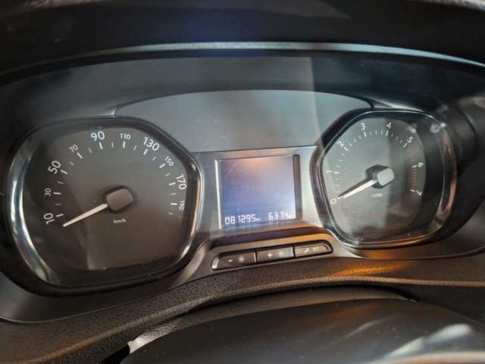 PeugeotExpert Combi BlueHDi 100 S&S Compact 75 kW (102 CV) Vehículo usado en Barcelona - 11 PeugeotExpert Combi BlueHDi 100 S&S Compact 75 kW (102 CV) Vehículo usado en Barcelona - 11