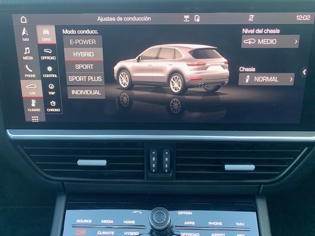 PorscheCayenne E-hybrid 340 kW (462 CV) Vehículo usado en Barcelona - 14